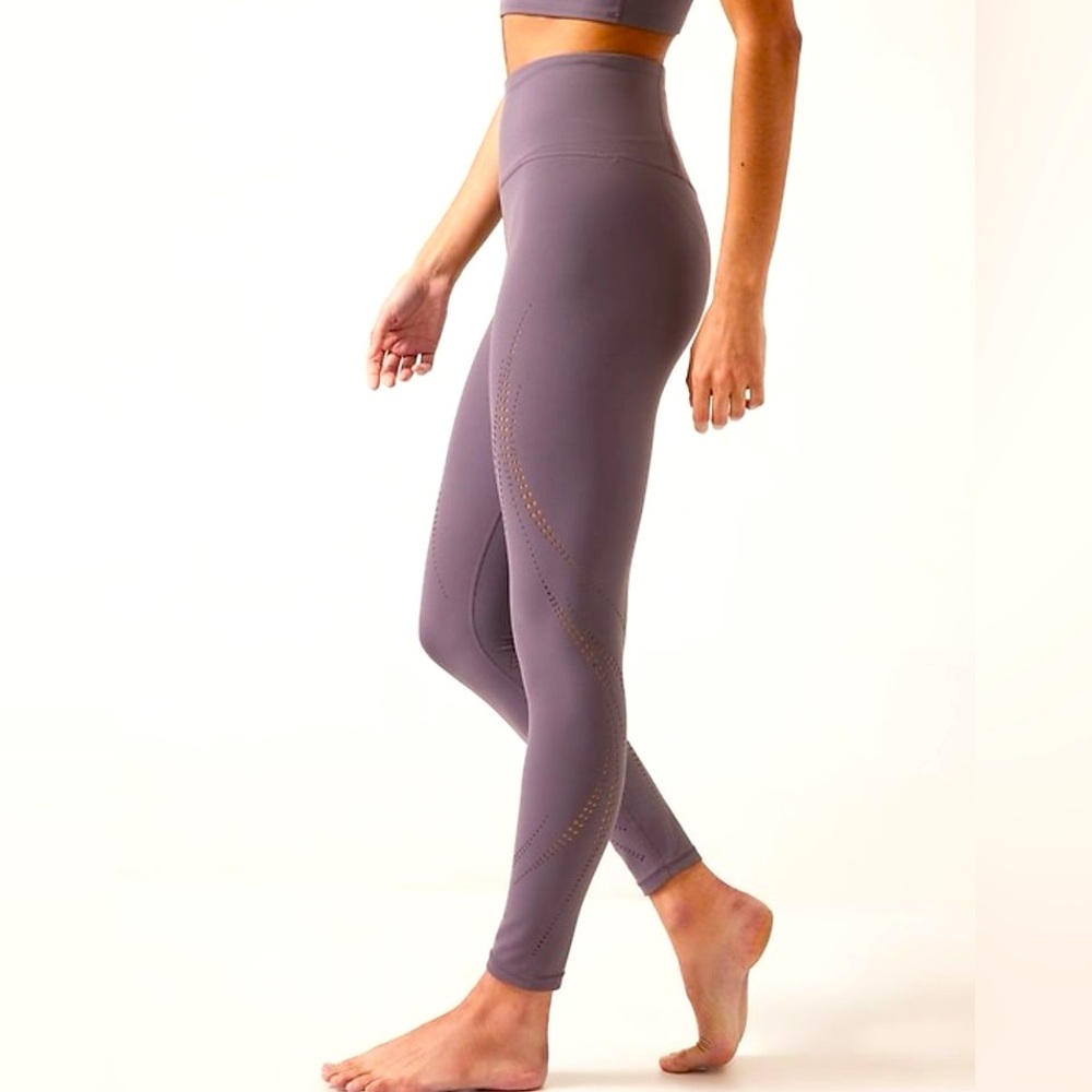 Athleta Leggings Women’s size Petite Medium